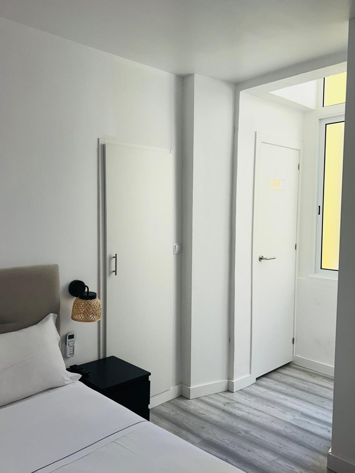 Beautiful Rooms In The Center Of Lisabona Exterior foto