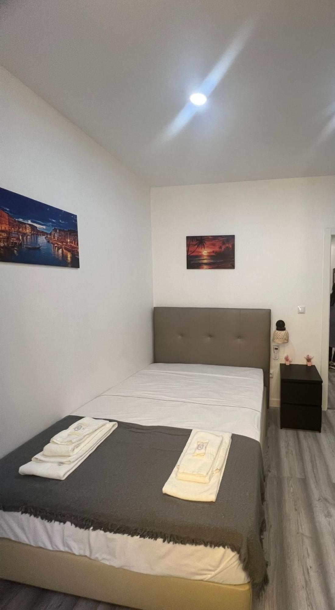 Beautiful Rooms In The Center Of Lisabona Exterior foto